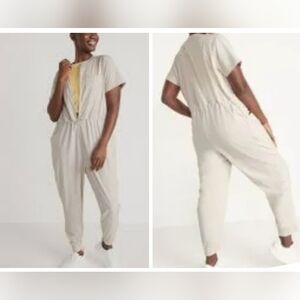 Old Navy Jumpsuit Women Size L StretchTech Cream